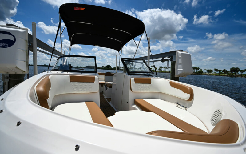 Boat Rental Cape Coral Bayliner VR6 2021 150HP