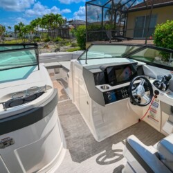 Boat Rental Cape Coral Sea Ray SDX 290 500HP